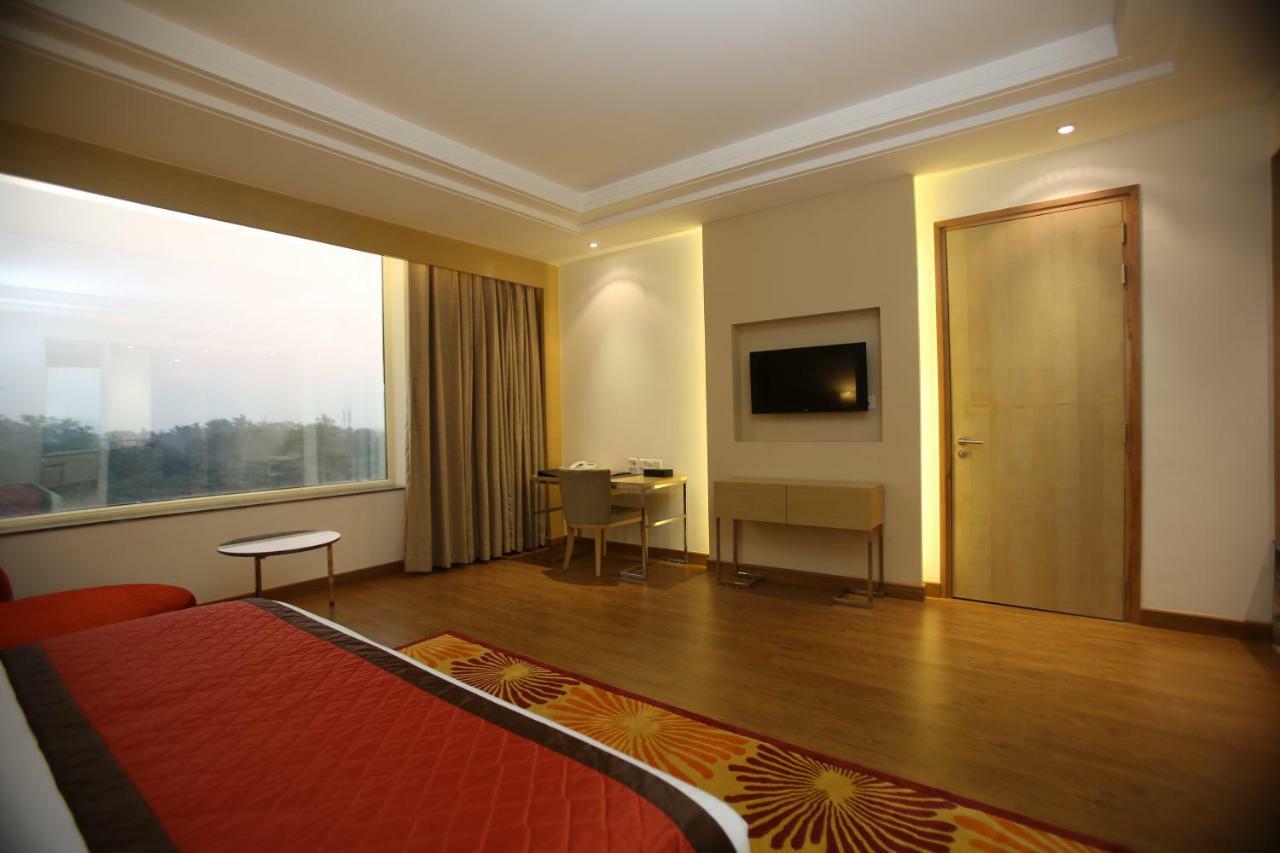 Country Inn & Suites By Radisson, Мірут Екстер'єр фото