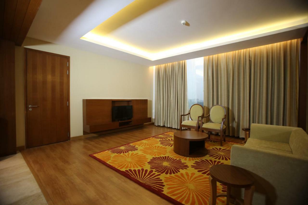 Country Inn & Suites By Radisson, Мірут Екстер'єр фото